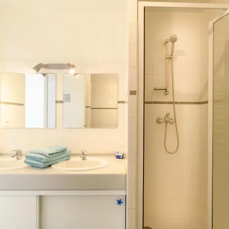 Le Hameau Des Pecheurs-2 By Interhome * 미미장플라즈